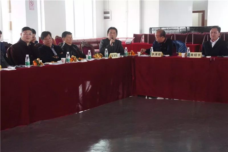 “凝聚正能量，譜寫新篇章——2018會長（擴大）迎新座談會”在賽思達成功召開