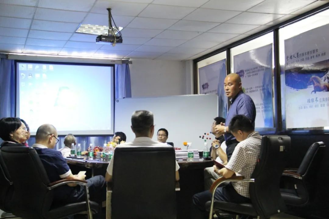 【賽思達烤箱】董事長參加《打造行業“1+1＞2”聚合效應》會議